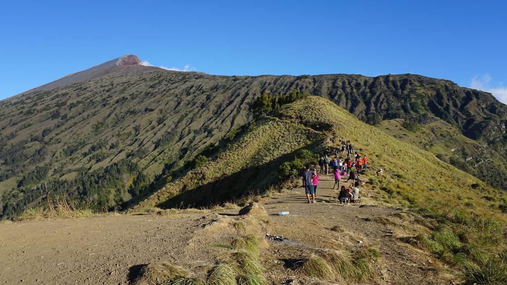 Rinjani Trails Hotel Senaru Exterior foto