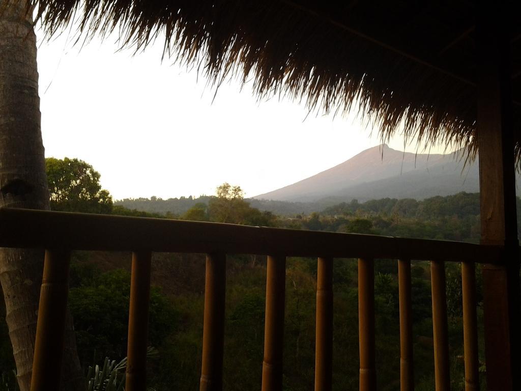 Rinjani Trails Hotel Senaru Exterior foto
